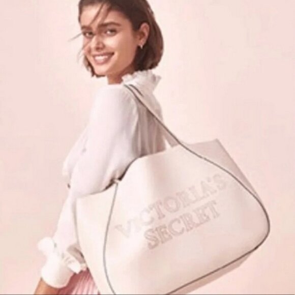 NWT Victoria's Secret Vanilla Orchid Laser Cut Tote - Picture 3 of 3